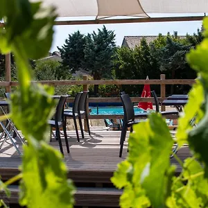 Camping La Residence D'Ete 3 Etoiles Familial Piscine Chauffee Gorges De L Ardeche Camping